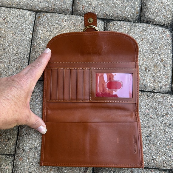 Vintage Dooney & Bourke Wallet - Picture 4 of 7